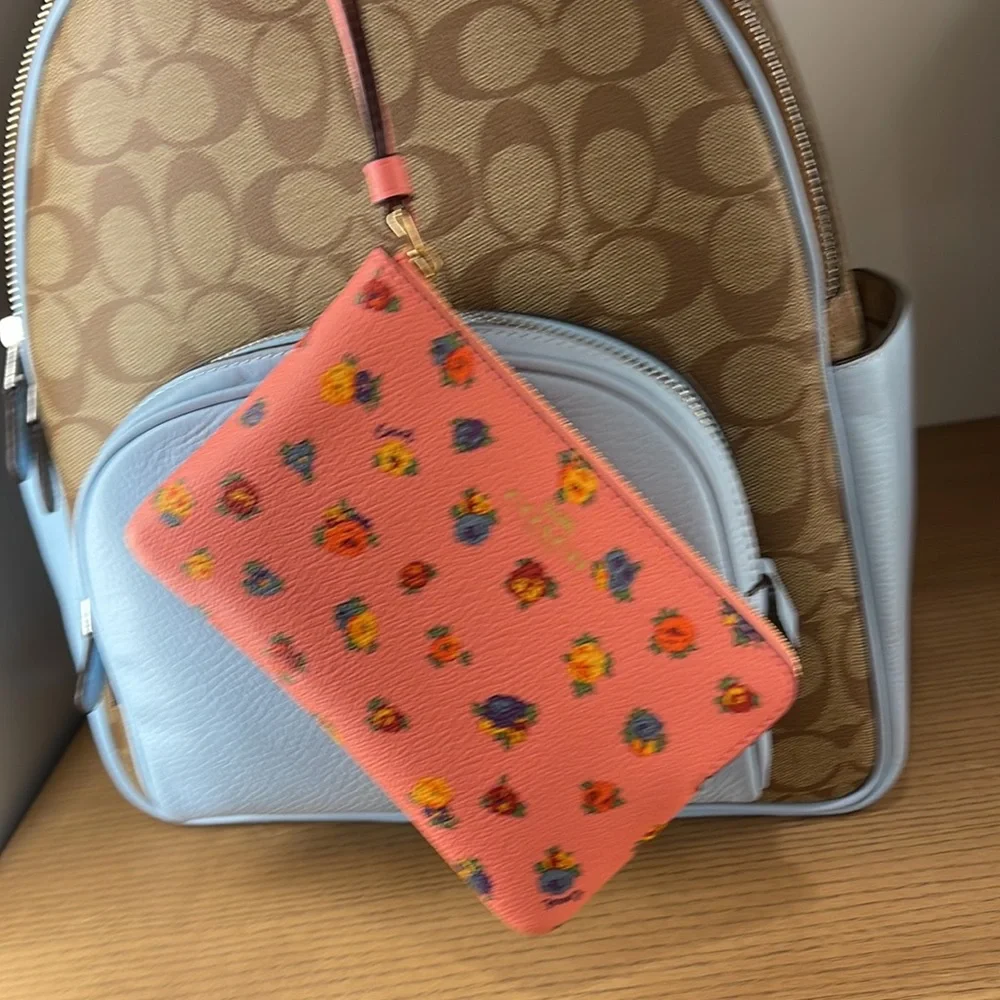 Coach Corner Zip Wristlet With Mini Vintage Rose Print Pink Lemonade Multi - Picture 13 of 16